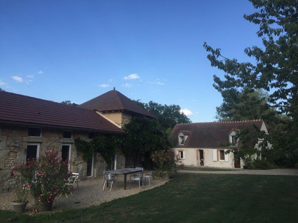 Le Rozet Bed & Breakfast Vendat ภายนอก รูปภาพ
