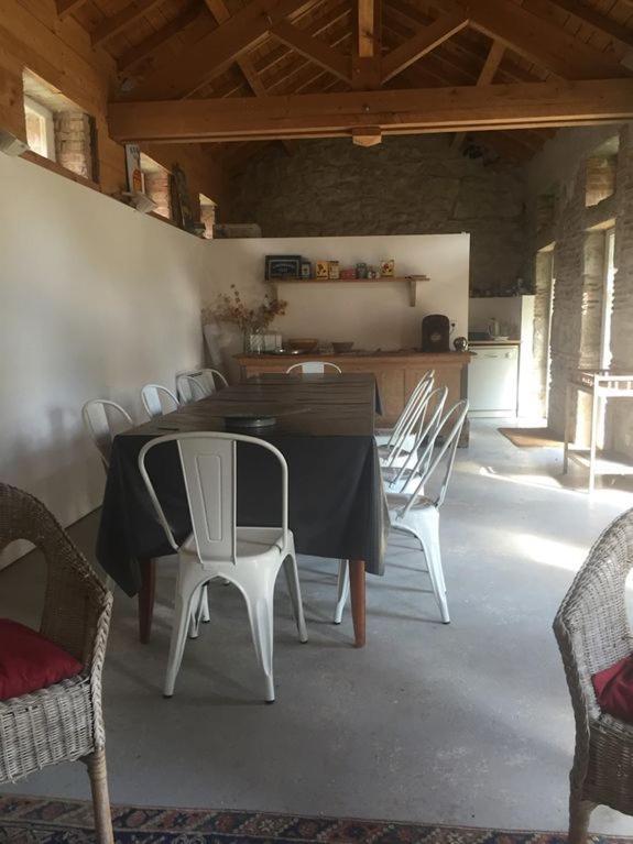 Le Rozet Bed & Breakfast Vendat ภายนอก รูปภาพ